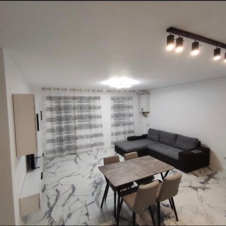 Apartament Vivo Apartment Floresti  Exterior photo